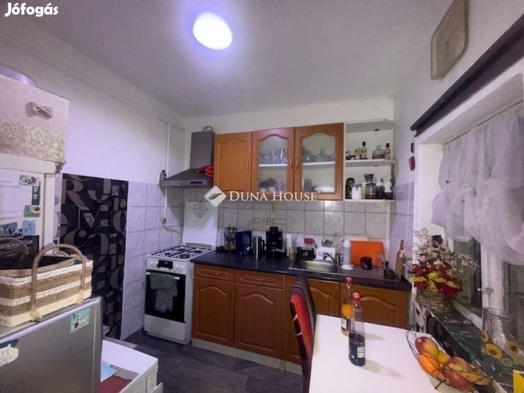 Vecsési 95 nm-es ház eladó