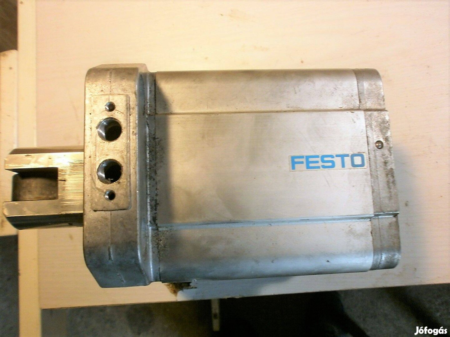 Végálláskapcsoló stopper léghenger pneumatikus munkahenger Festo 2449