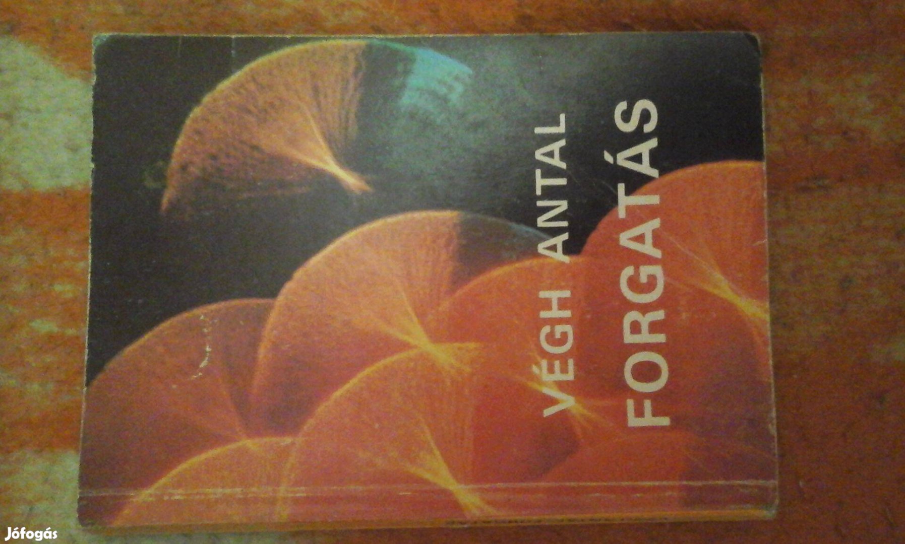 Végh Antal Forgatás c. könyve eladó