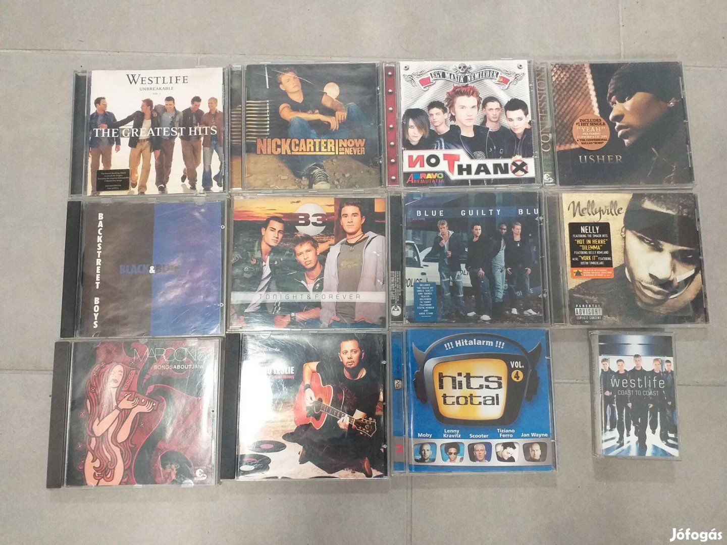 Vegyes cd-k és kazetták