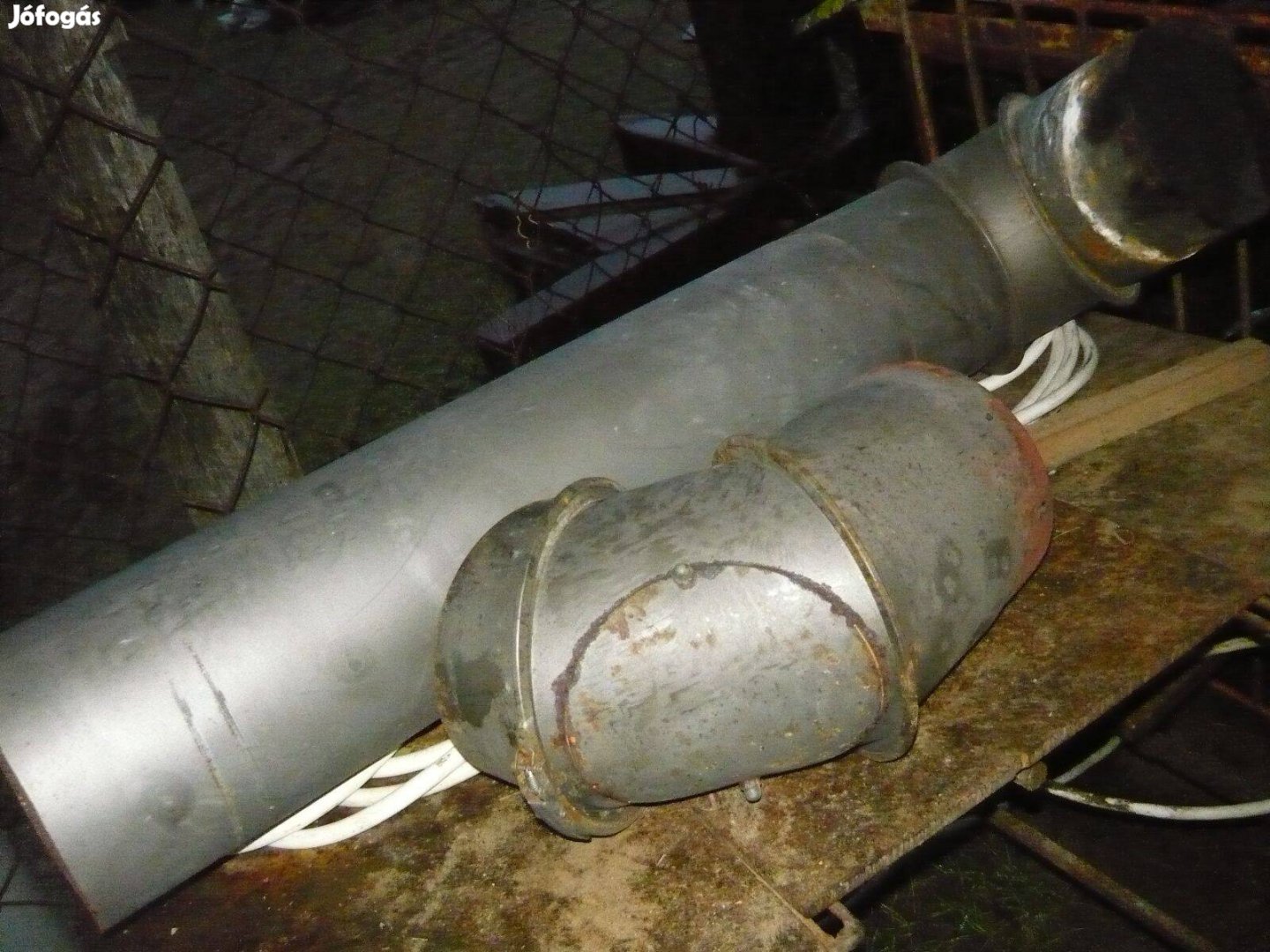 Vegyestüzelésű kazán füstcső