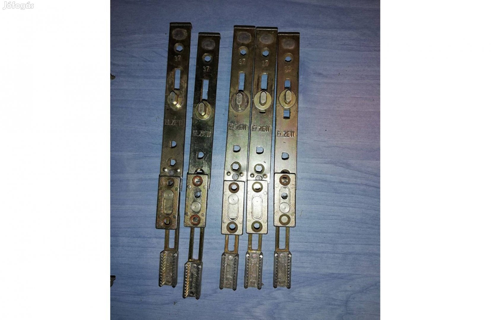 Végzáró rúdzár Roto centro M720 A11