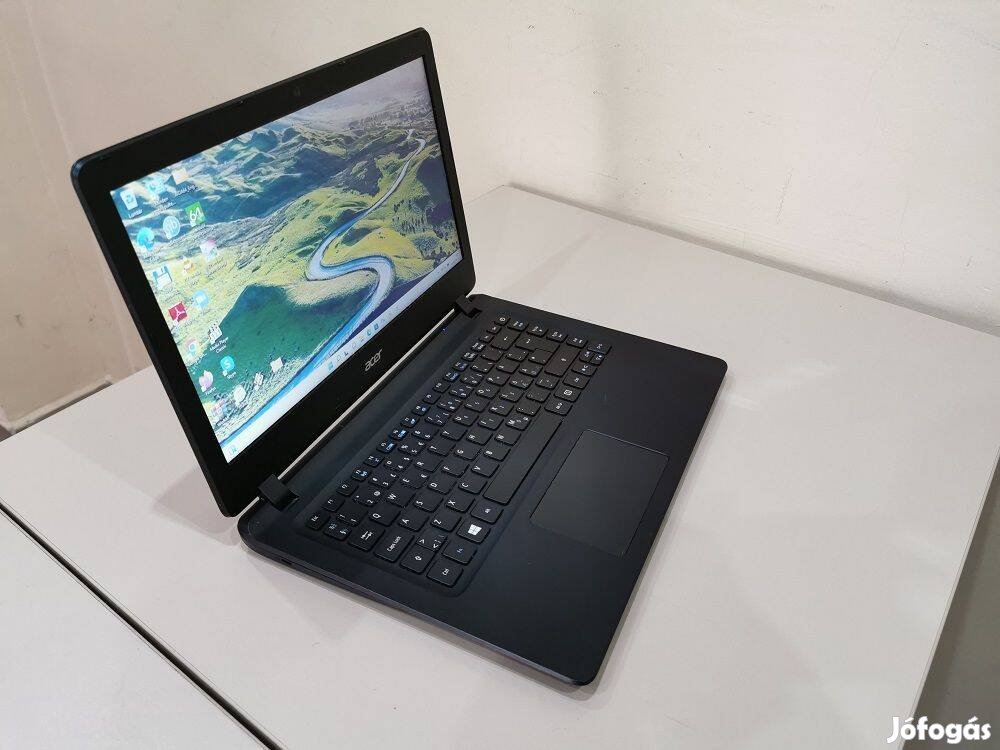 Vékony Acer Aspire 14 /Intel i3-7generáció / 8gb ddr4 / 128gb ssd /HDM