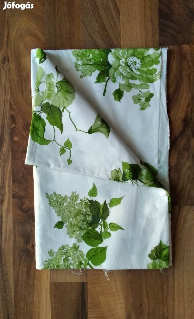 Vékony vászonanyag!