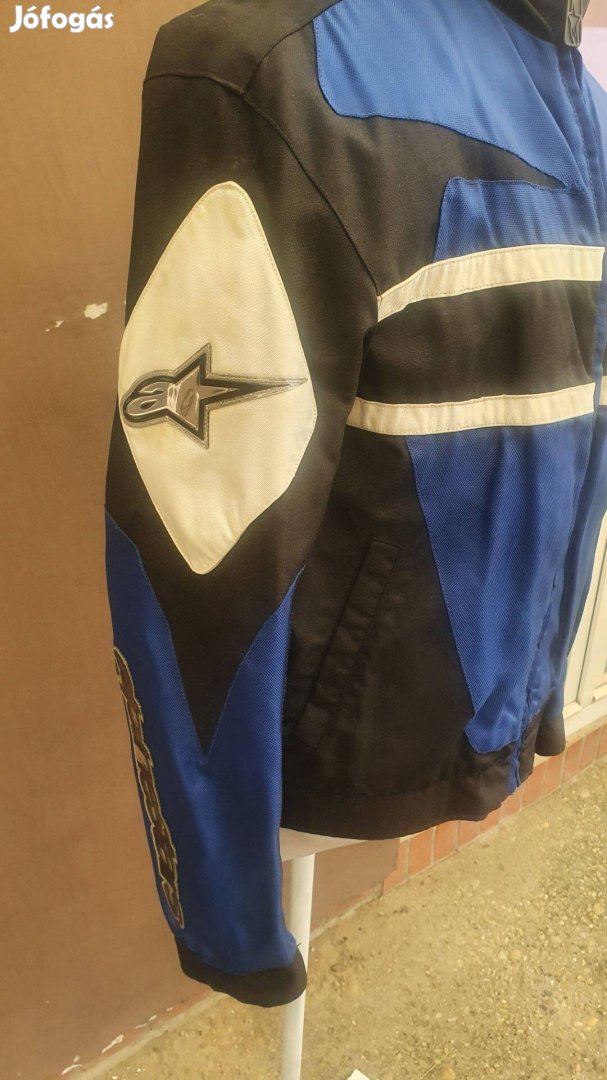 Vékonyabb motoros dzseki