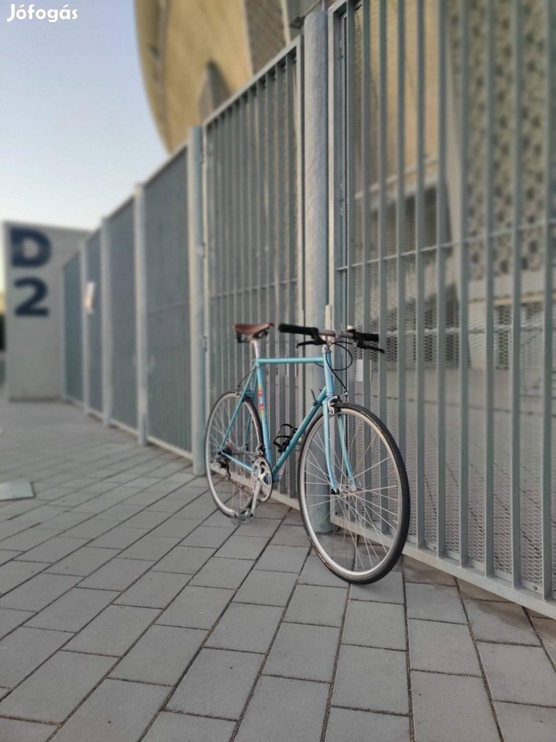 Velotech francia országúti kerékpár