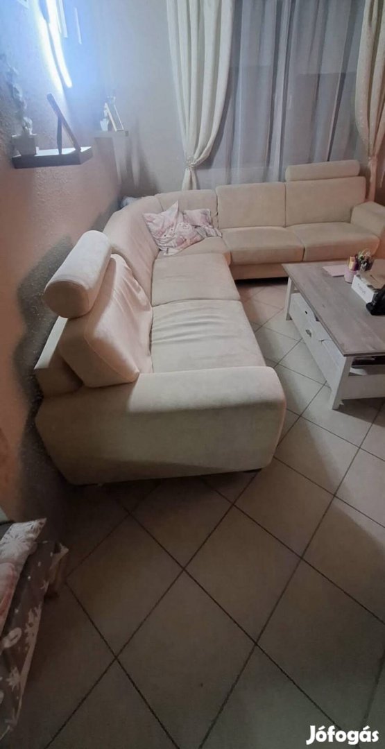 Velúr ülőgarnitura