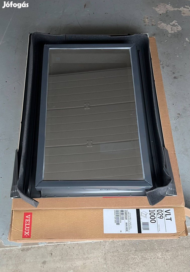 Velux 1000 029 ( 45cm x 73cm ) tetőkibúvó