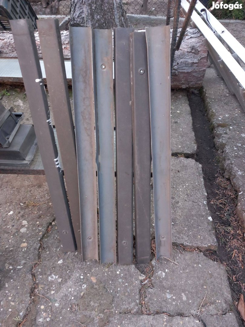 Velux takaró U profil aluminium 70cm