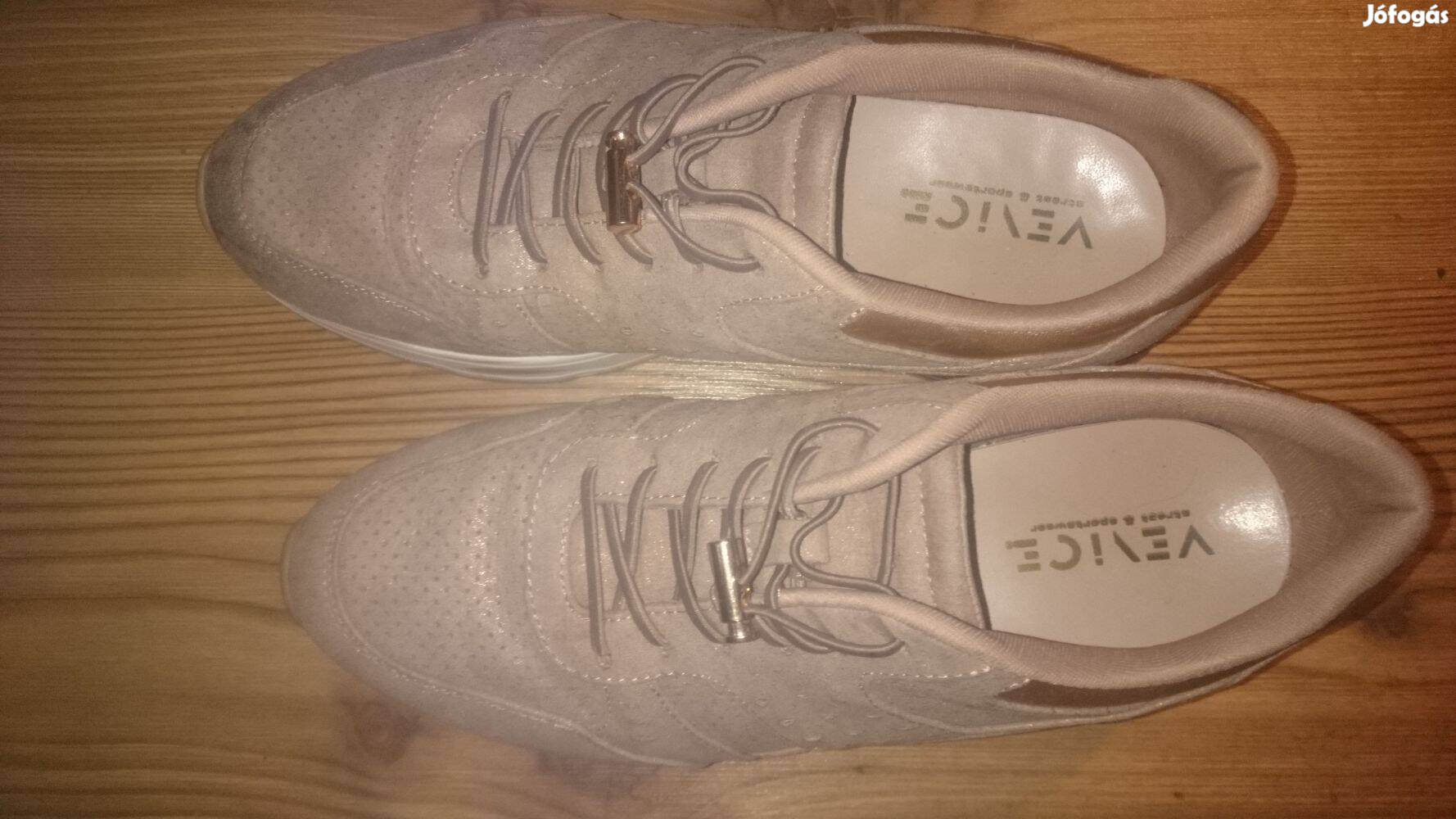 Venice márkájú sneaker cipő olcsón eladó! 37-es, szinte új!