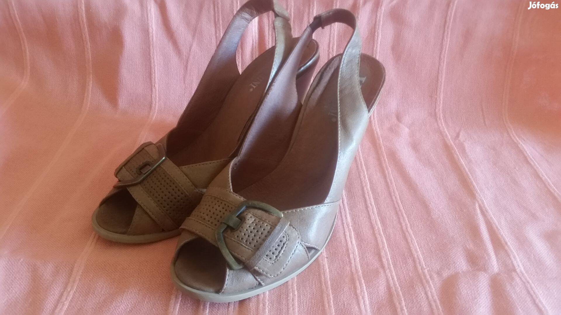 Venturini eleganza barna bőr szandál 38-as (37) olasz gyártmány