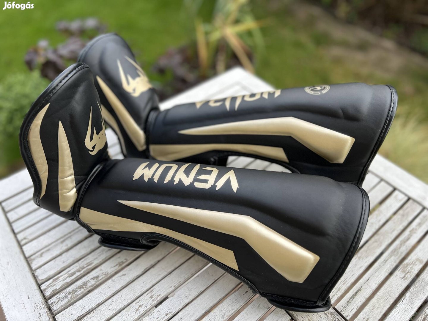 Venum Elite Lábszárvédő "M"