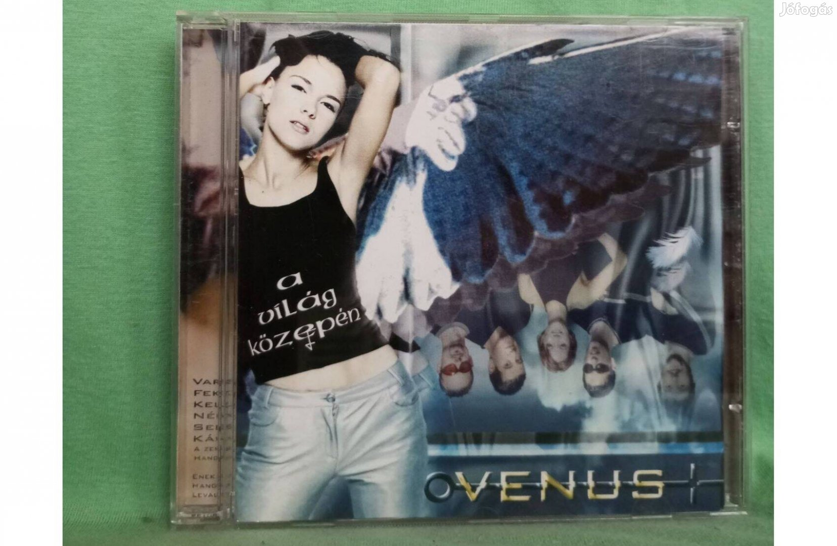 Venus - A világ közepén CD