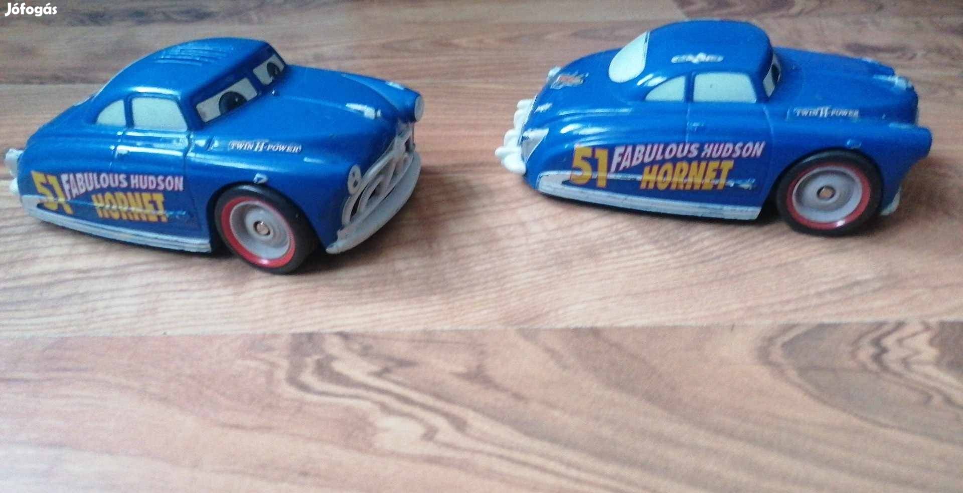 Verdák Doc Hudson fém autó