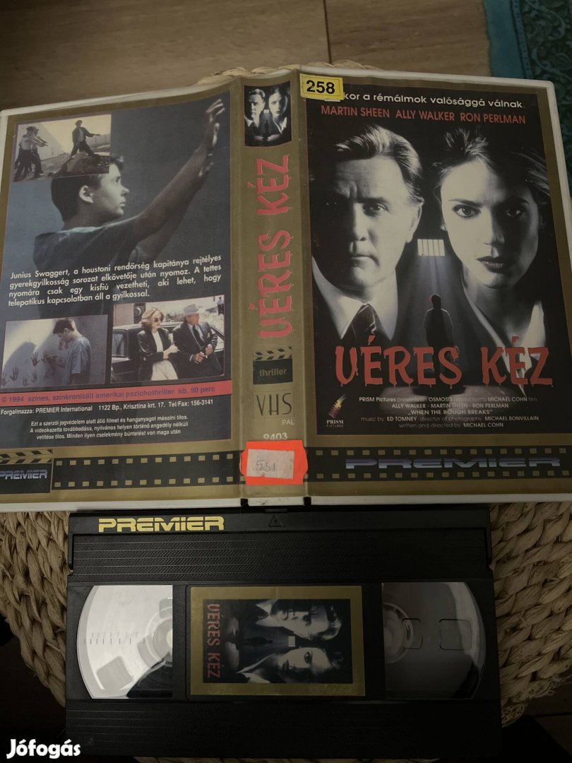 Véres kéz vhs film