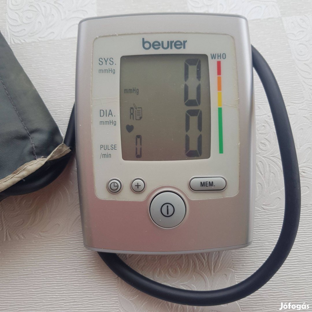 Vérnyomásmérő Beurer felkaros, nagyméretű