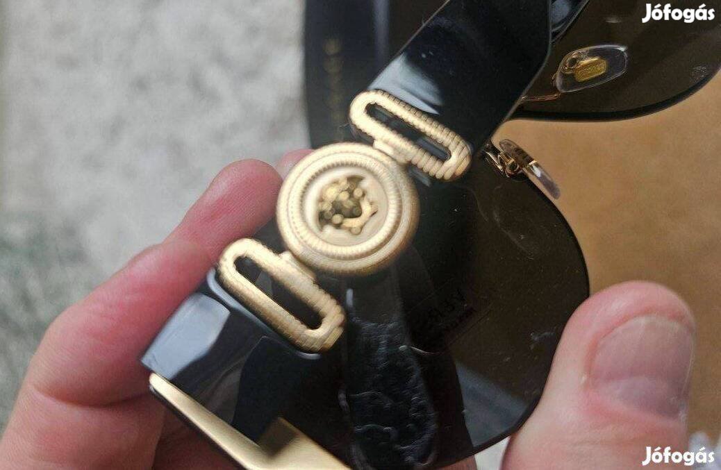 Versace VE 2224 GB1/87 146 Női napszemüveg teljesen új gyári tokjában