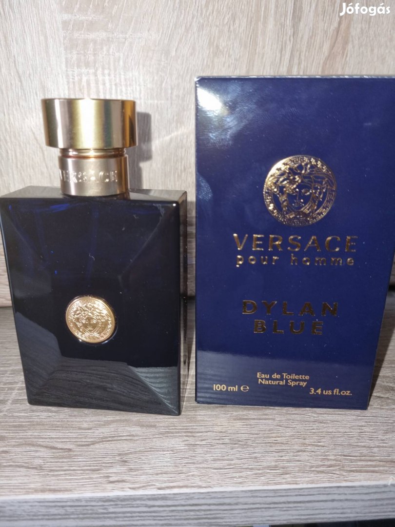 Versace pour homme Dylan Blue parfüm férfiaknak