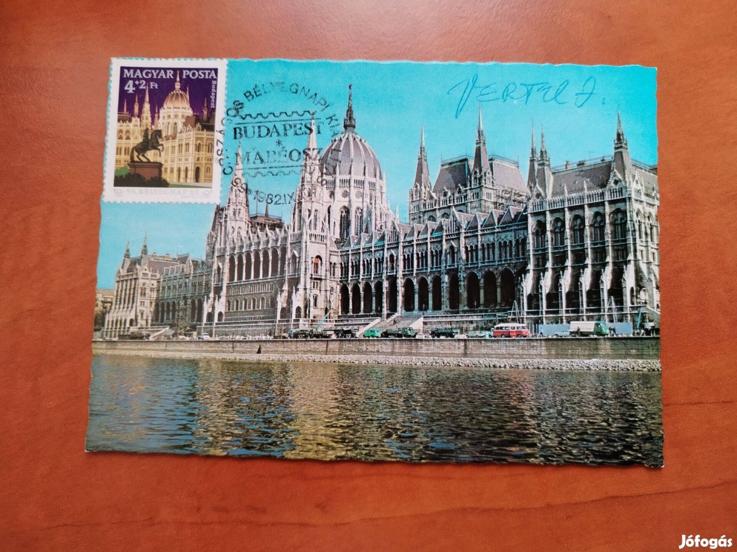 Vertel József által dedikált képeslap Országház 1982-es