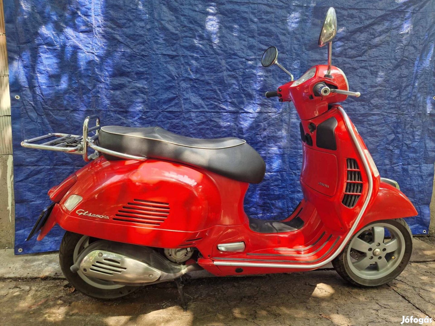 Vespa 250GTS