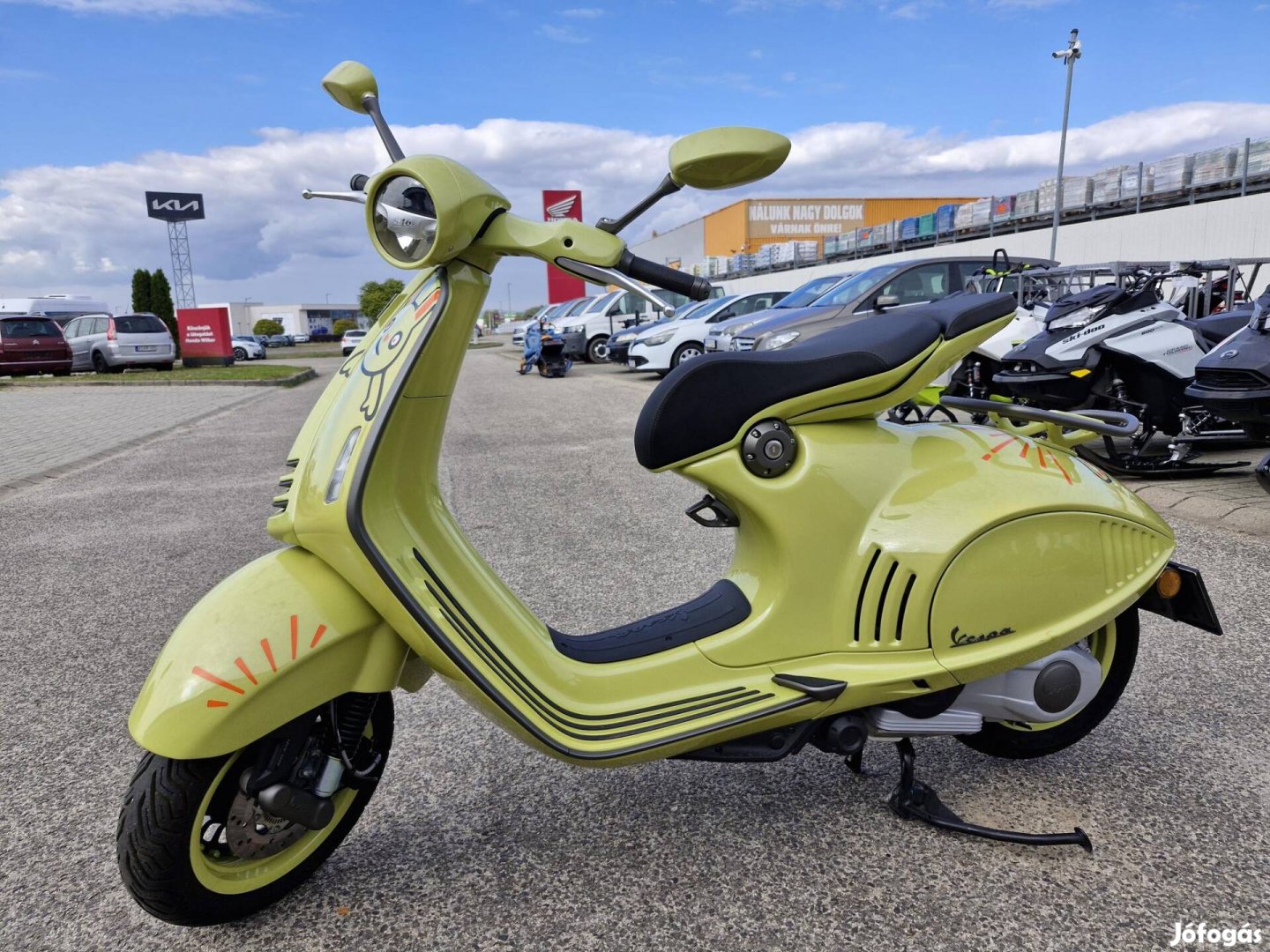 Vespa 946 Bunny 12 Hónap Garancia ABS