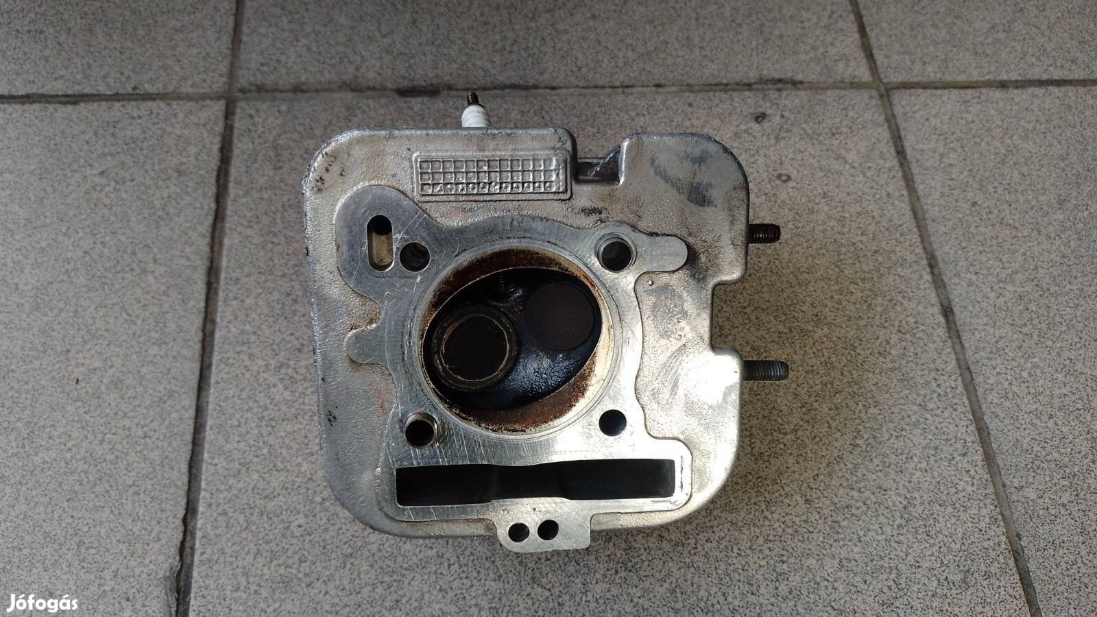 Vespa ET4 125 hengerfej