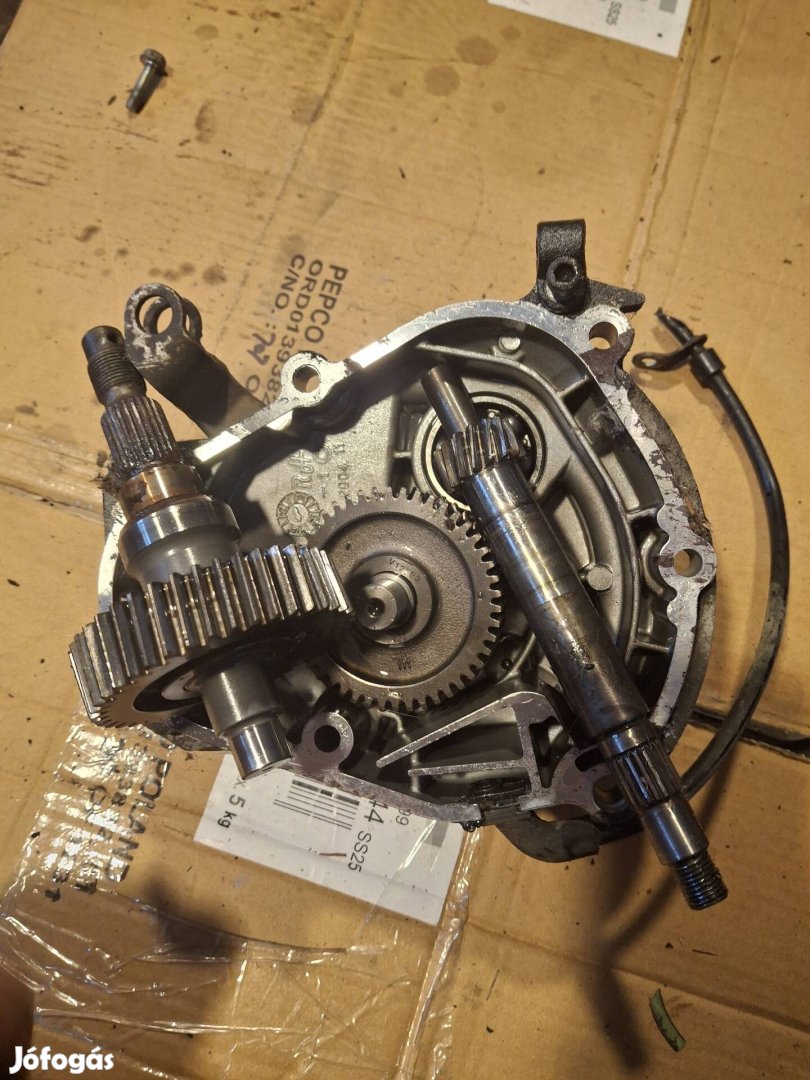 Vespa Et Lx 125 hátsó kihajtás 