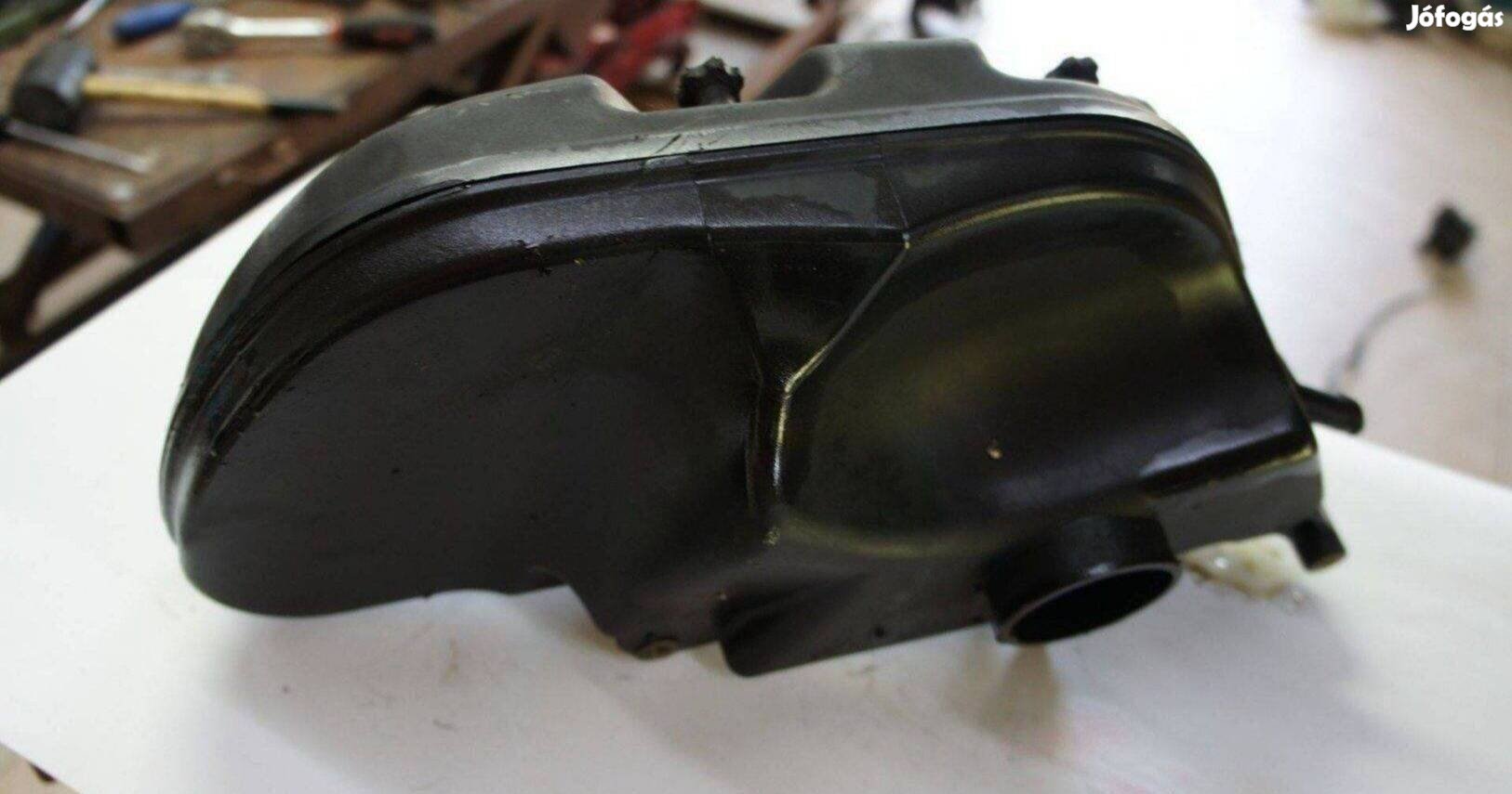 Vespa GTS300 Piaggio Gilera levegőszűrő ház levegőszűrőház