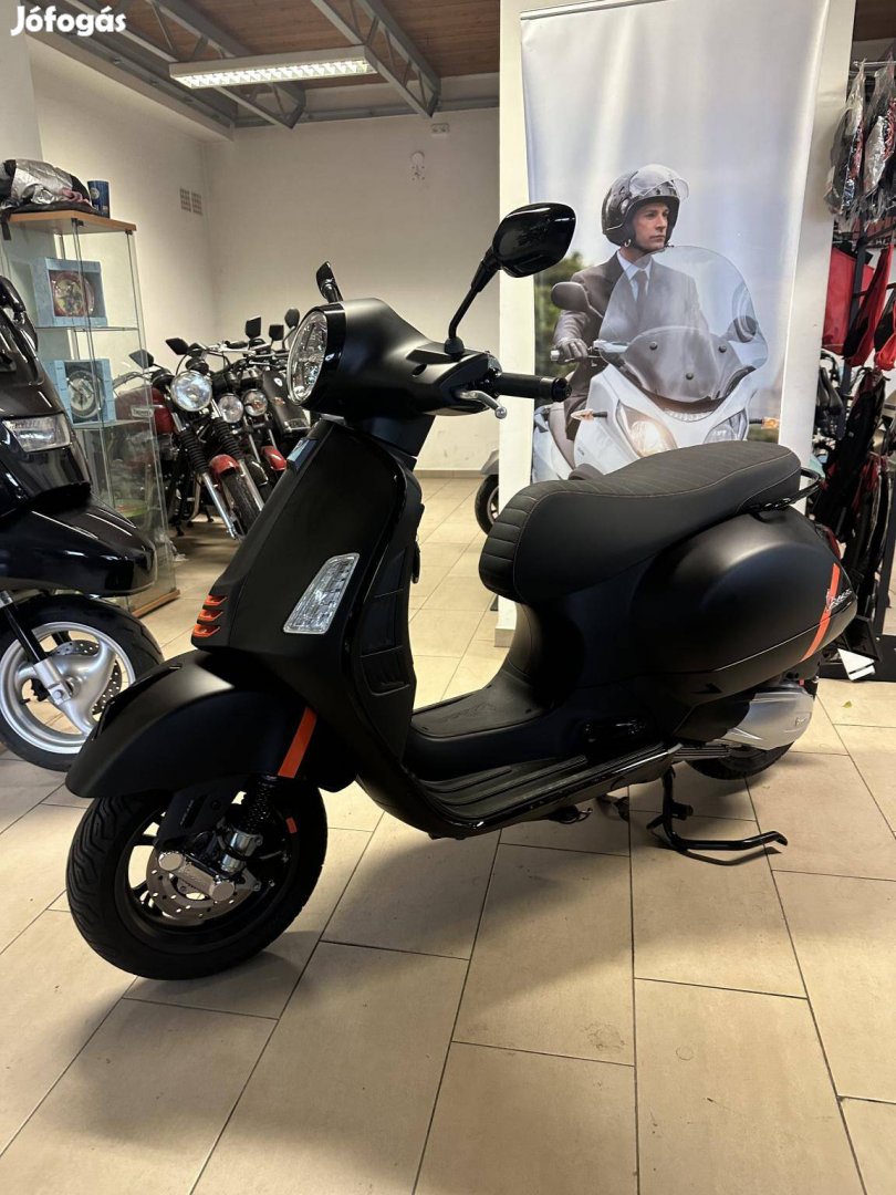 Vespa GTS 300 Supersport/Mo.-i/1.-tulaj/gyári/K...