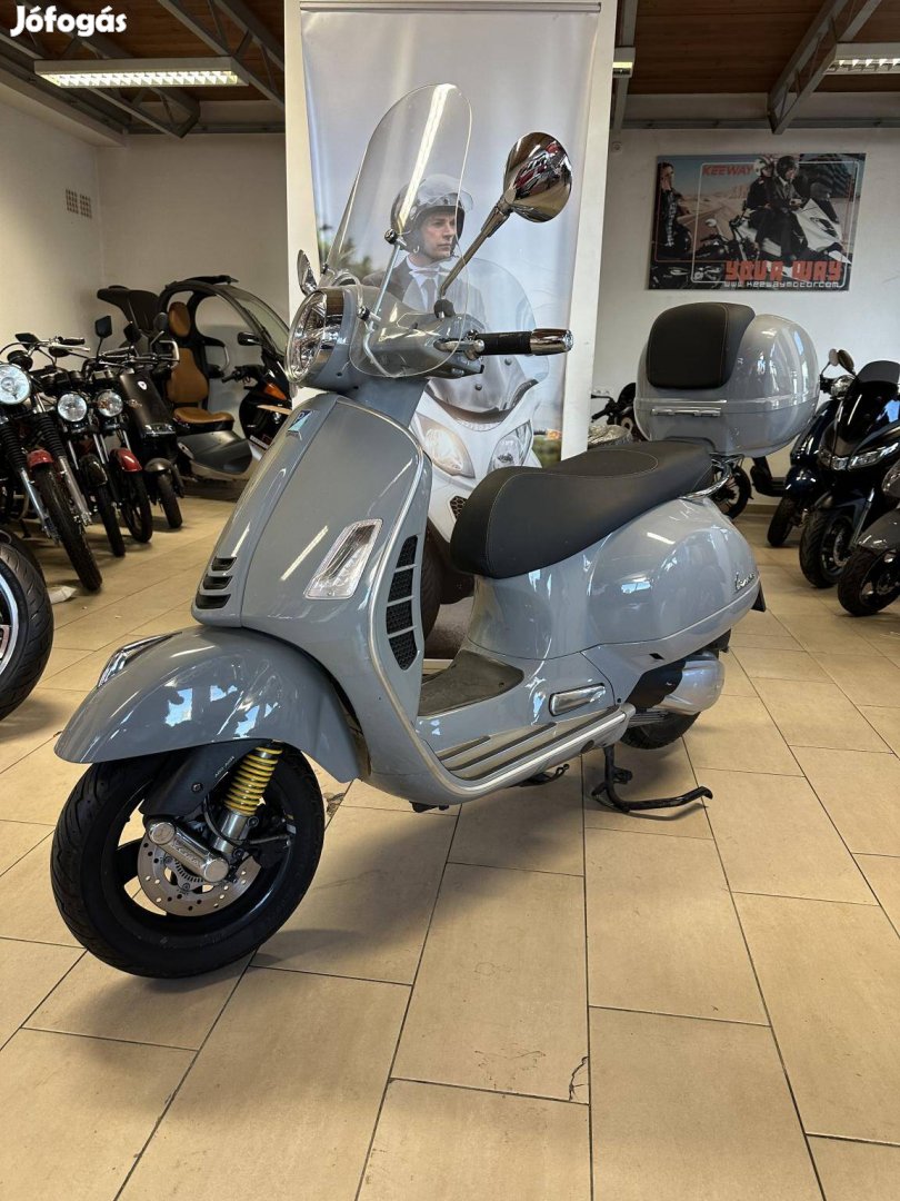 Vespa GTS 300 Supertech/Mo.-i/1.-tulaj/8700Km/