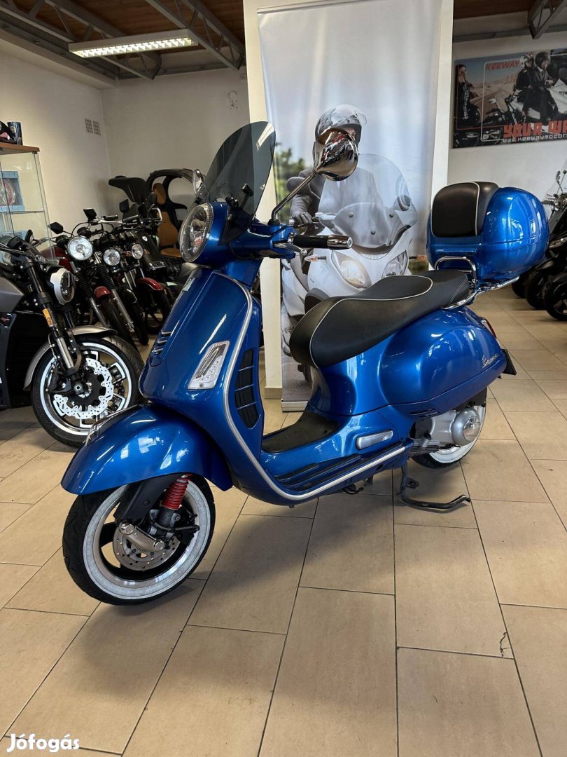 Vespa GTS 300 /Mo.-i/2.-tulaj/Rengeteg extra/Gy...