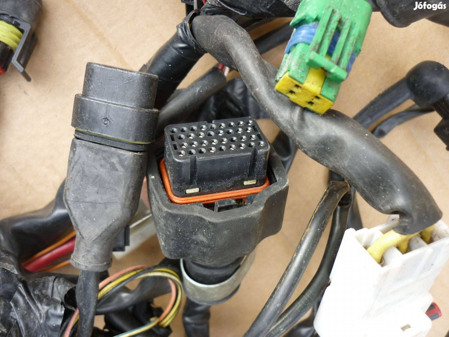 Vespa GTS 300 kábelköteg nem ABS