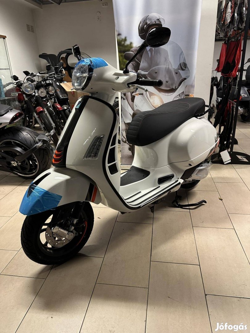 Vespa GTS 310 Új Modell! Fehér színben készlete...