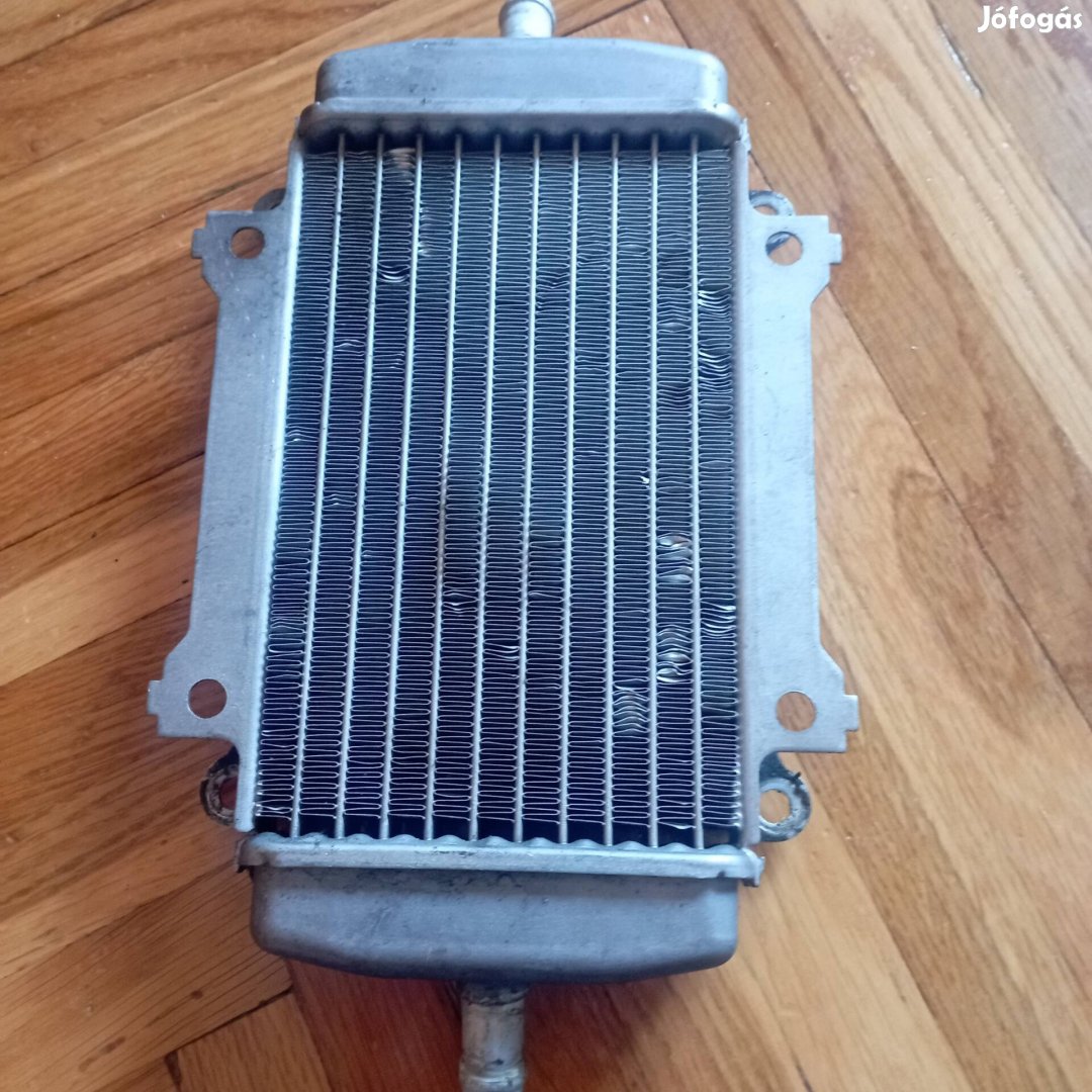 Vespa GT, GTS hűtő