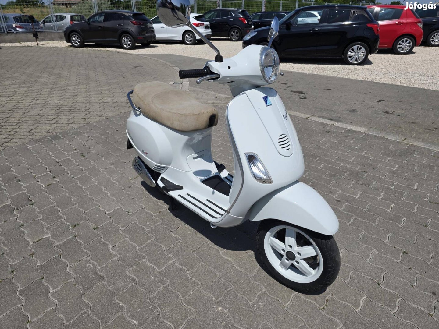 Vespa LX 125 151 CM3. 9 KW