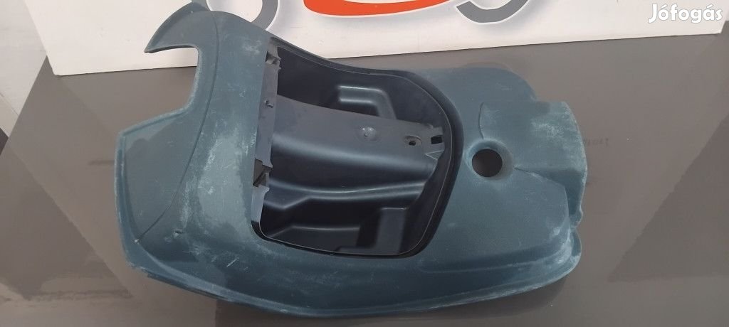 Vespa LX 50 Belső térdvédő idom