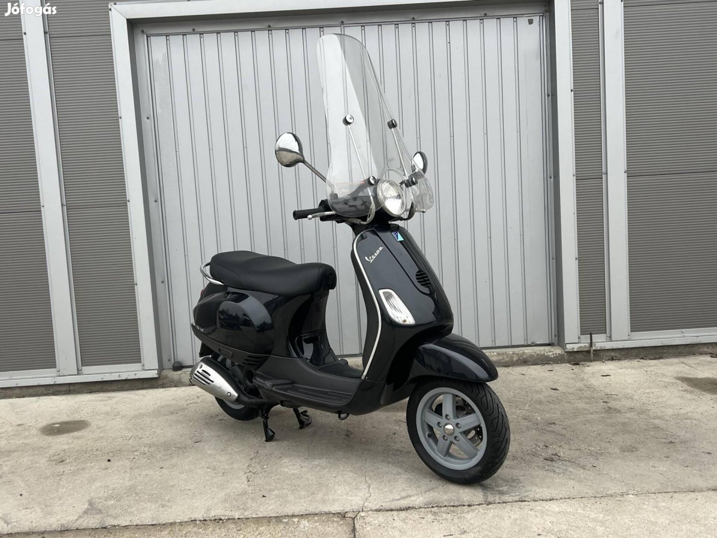 Vespa LX 50 ...