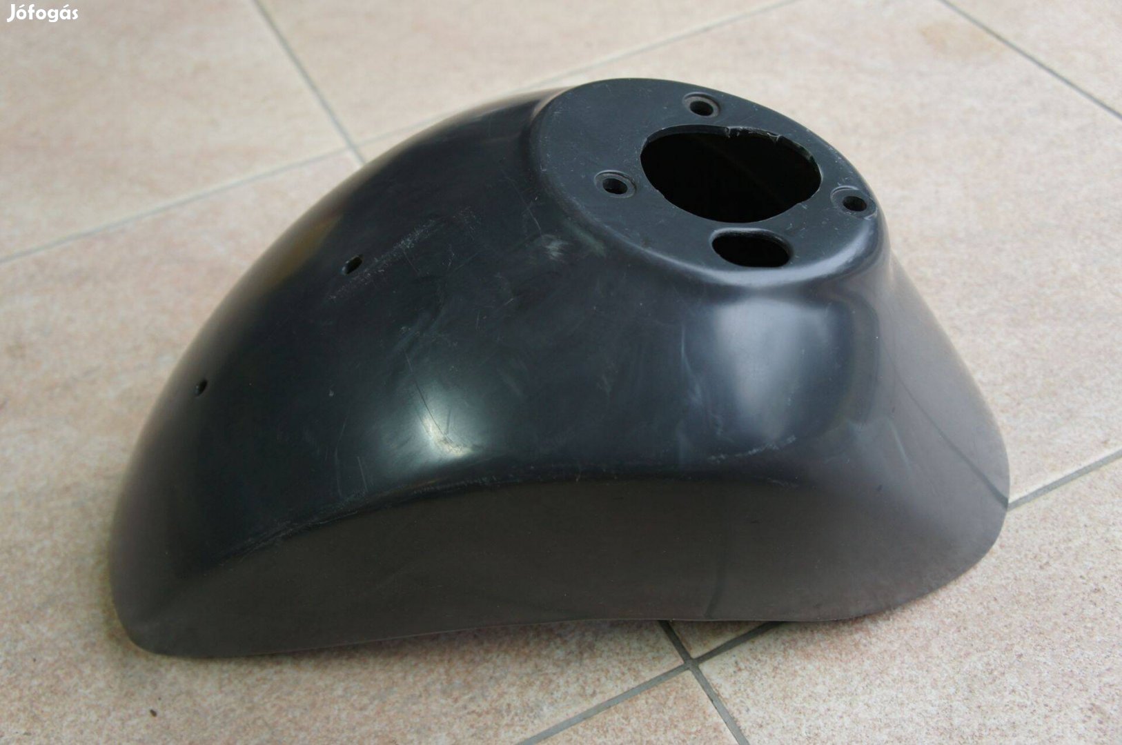 Vespa LX S első sárvédő új eredeti gyári