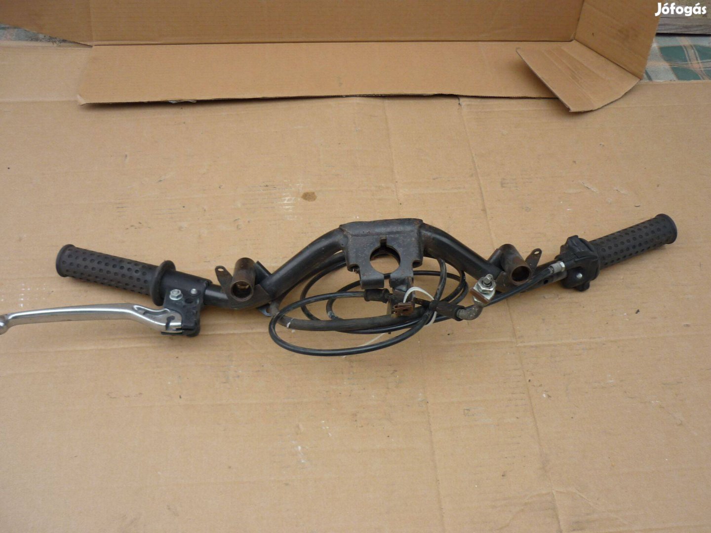 Vespa LX kormány fékkonzollal