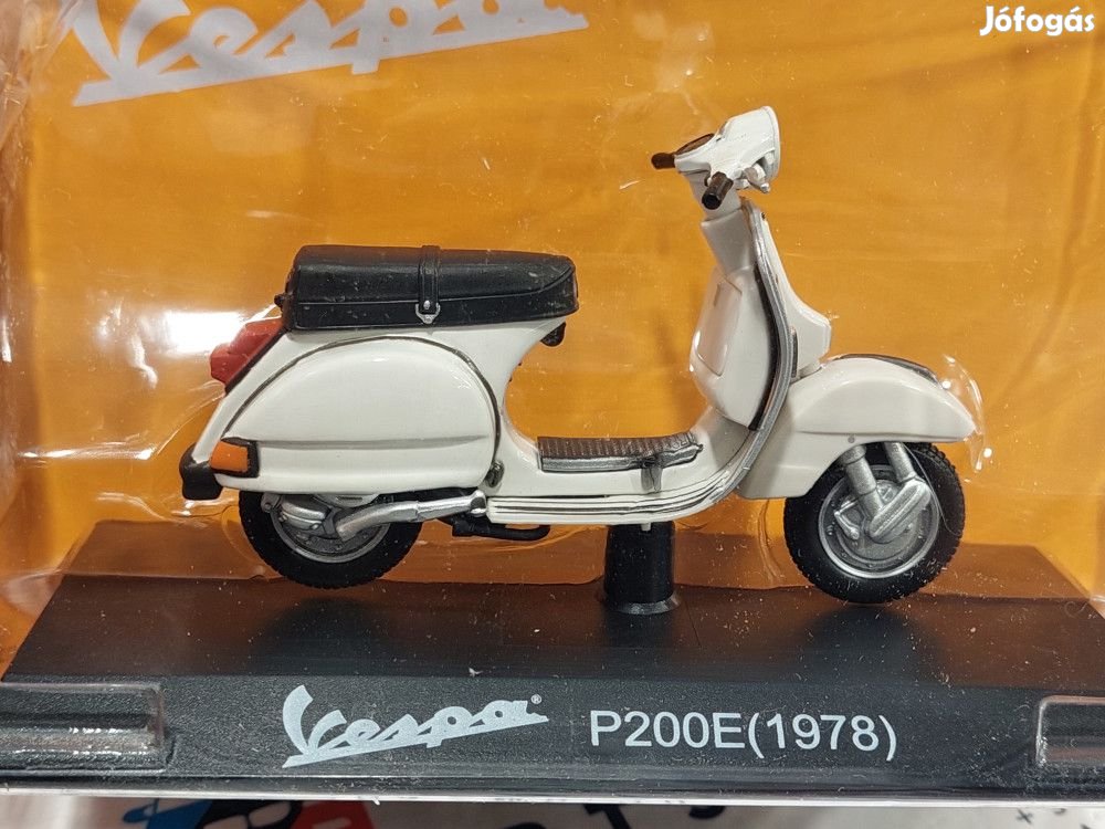 Vespa P200E (1978) -  Edicola - 1:18