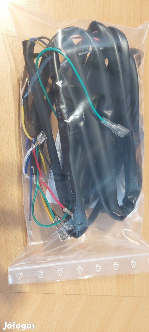 Vespa PX 1széria új kábelköteg (akkumulátor nélküli)