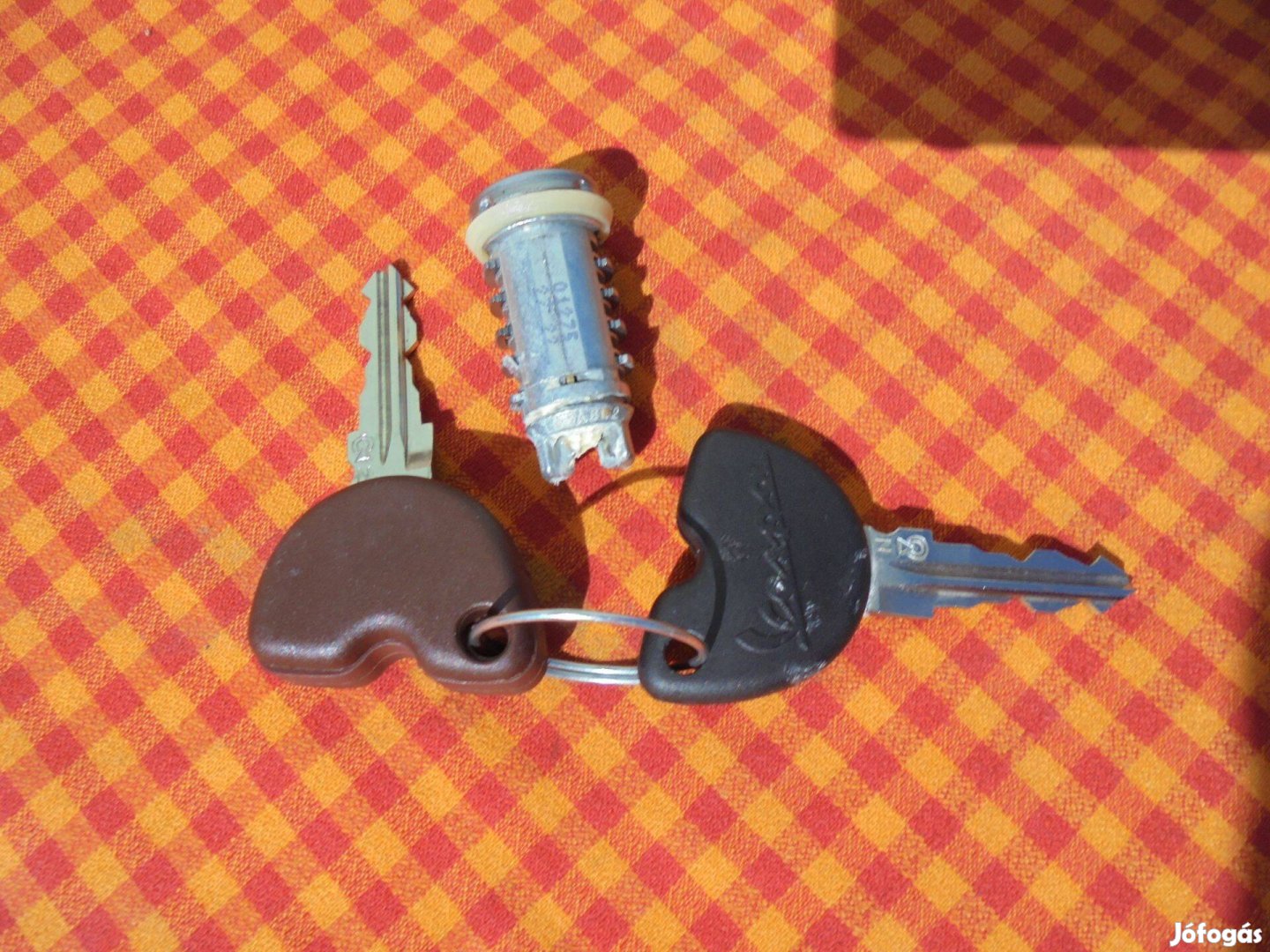 Vespa Piaggio kpl zárbetét vadi új eladó