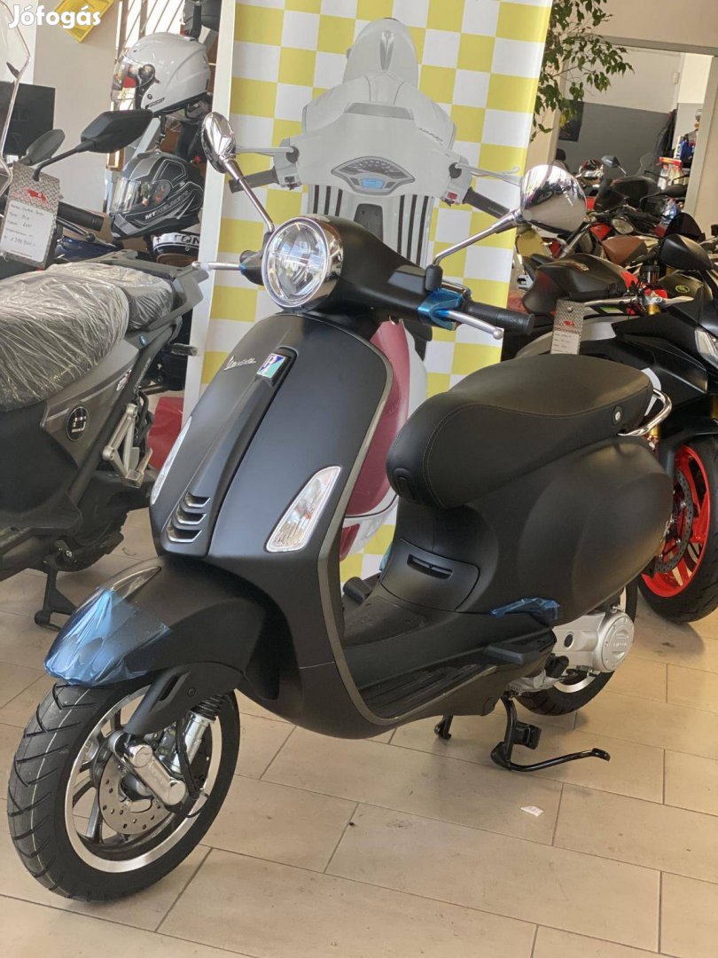 Vespa Primavera 50 4T Supersport 2025 Készletrő...