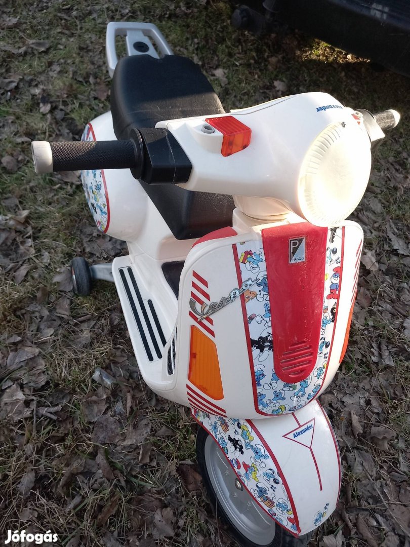 Vespa akumlátoros gyermekmotor