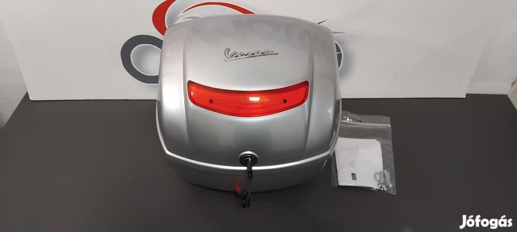 Vespa gyári doboz