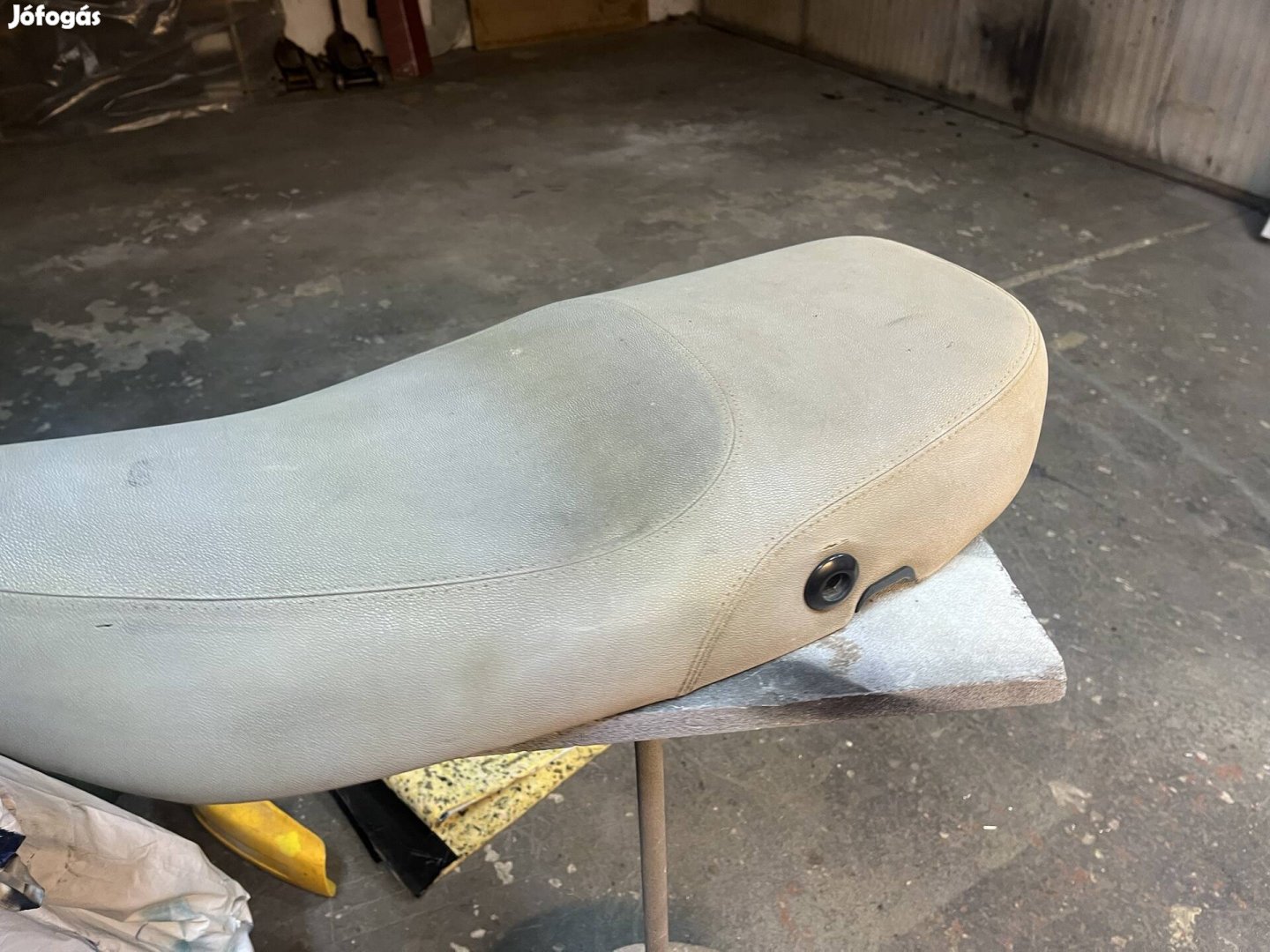 Vespa lx ülés eladó