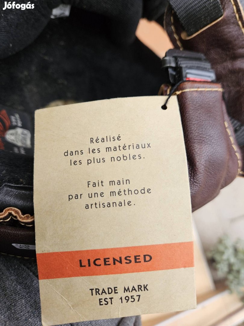 Vespa női bukósisak, chevignon Új!