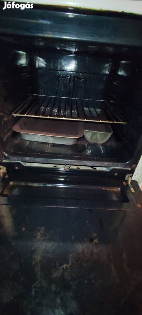Vesta gáztűzhely eladó - jó állapotban