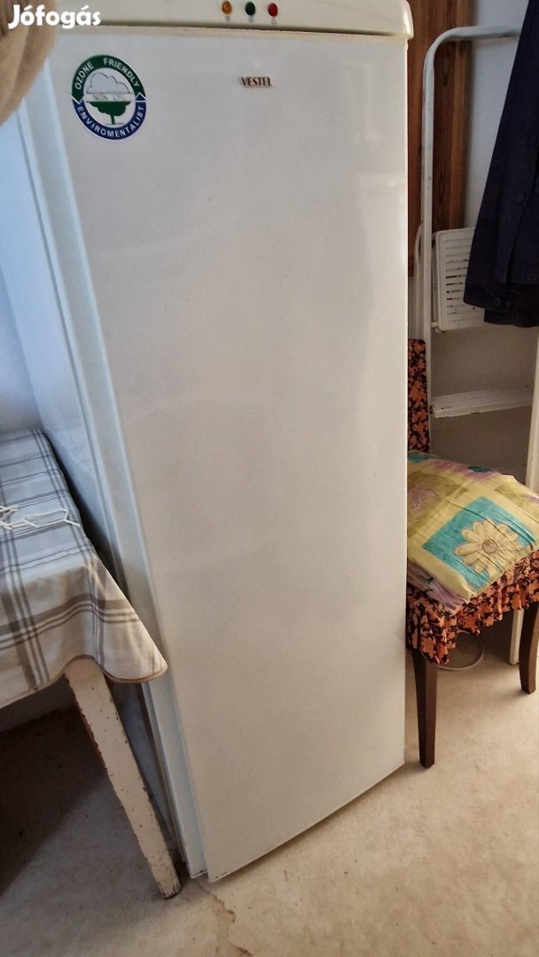 Vestel fagyasztószekrény, 6 fakkos
