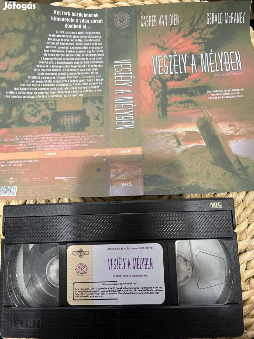 Veszély a mélyben vhs m